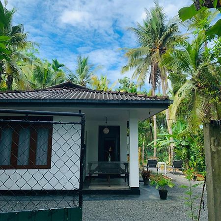 White Heaven Villa Унаватуна Екстериор снимка