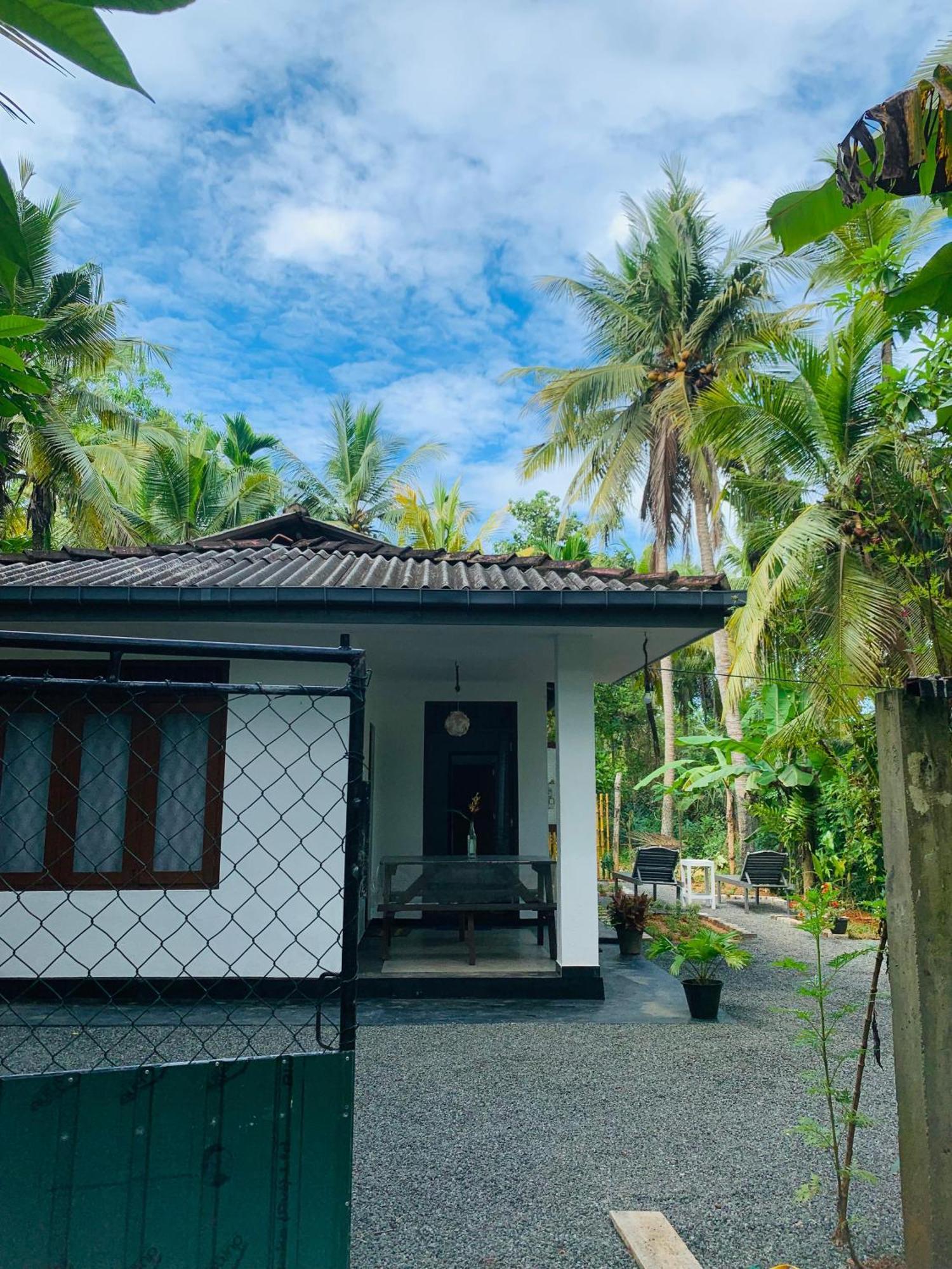 White Heaven Villa Унаватуна Екстериор снимка